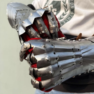Guantes de Armadura Medieval de Metal Plateado Pulido, Disfraz de Caballero Personalizado - Product Image 3