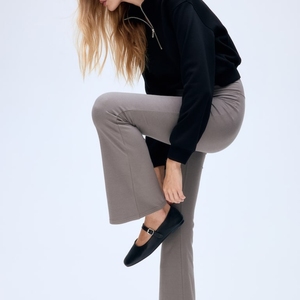 กางเกงเลกกิ้งสั้นเอวสูงสำหรับออกกำลังกายเล่นโยคะออกกำลังกายกางเกงเลกกิ้งสั้นสีทึบสำหรับ100% ยิม - Product Image 3