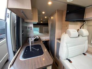 Hymmer ActiV 1.0 d'occasion 2019 prêt à la vente - Product Image 4