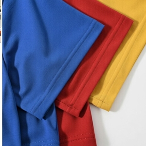 Crop top léger et respirant pour femme, séchage rapide, couleur unie, fabricant de vêtements de fitness et de yoga au Bangladesh - Product Image 2