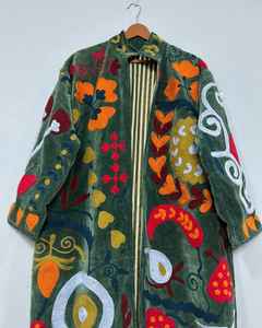 Chaqueta de terciopelo de algodón, abrigo con bordado a mano uzbeko, tela Floral Suzani, de invierno abrigo largo, albornoz Unisex, ropa de fiesta de verano - Product Image 1