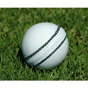 Ballon de cricket professionnel en cuir résistant, coutures solides, idéal pour l'entraînement et les matchs - Product Image 2