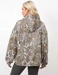 เสื้อมีฮู้ดผ้าฟลีซปักลายพรางกันน้ำมีฮู้ดระบายอากาศได้ดีมีกระเป๋าลำลองมีฮู้ดสำหรับฤดูหนาว - Product Image 2