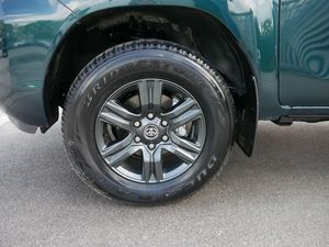 2023สำหรับ HILUX Double CAB 4x4รถปิกอัพพวงมาลัยซ้ายแบบแอคทีฟดีเซลอัตโนมัติเบาะหนังแท้สีดำรุ่น Aspire - Product Image 3