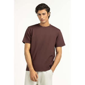 T-shirts Relax Fit MN-TS-WS25-020 légers en maille unie de soie glacée, imprimés à l'écran avec des caractéristiques compressées - Product Image 2