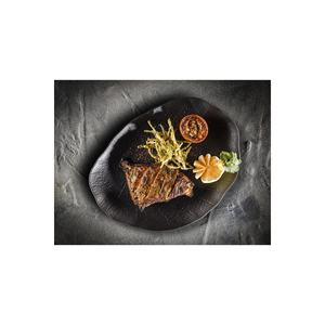 Assiette de service ovale noire Bonna 33 cm, élégante et minimaliste, en porcelaine, pour les fêtes - Product Image 4