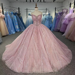 Vestido de Quinceañera con Apliques de Cuentas Brillantes y Cintura Natural, Modelo 1367, para Fiestas de Chicas de 15 Años - Product Image 1