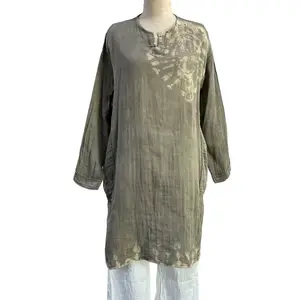 Muslimische Sandelholz-Essenz-Bluse (gemütliche elegante Bluse aus 100 % Baumwolle natürlichen Farbstoffen, geometrisches Muster reich an Sandelholz-Farbe)