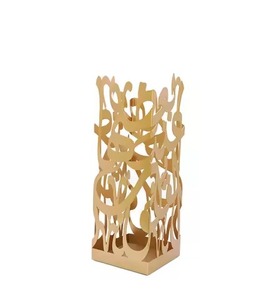 Présentoir de bougies en métal contemporain Pièce maîtresse artisanale de qualité supérieure pour décor de table de salon et chambre à coucher - Product Image 6