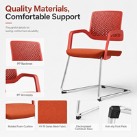 Chaise de bureau ergonomique moderne en maille avec hauteur réglable, accoudoirs pivotants et sangles, pour réception, visiteurs et personnel