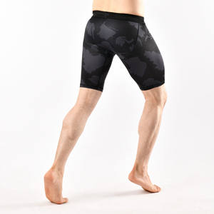 Short de compression personnalisé de qualité sans couture pour hommes course à pied entraînement athlétisme entraînement poche de couche de base serrée service OEM solide - Product Image 2