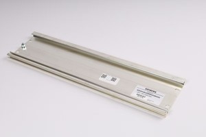 6ES7 390-1AE80-0AA0 Nuovo, Spedizione Gratuita, 6ES73901AE800AA0, Guida DIN Integrata per Montaggio di Componenti come Terminali - Product Image 4