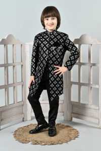 Elegante Sherwani de Seda para Niños, Estilo Real, para Bodas y Fiestas, con Artesanía Étnica de Primera Calidad - Product Image 5