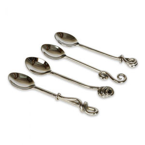 Juego de cubiertos modernistas con un brillo metálico clásico que nunca pasa de moda, apto para contacto con alimentos, libre de revestimientos químicos nocivos. - Product Image 5