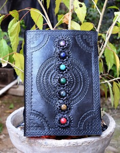 Diario de cuero personalizado CHAKRA A3 con espiral de costura de siete sillines y encuadernaciones de costura - Product Image 3