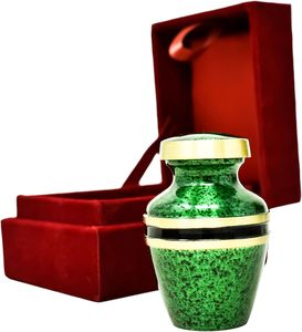 Mini urnas de cremación de recuerdo para cenizas humanas decorativas, urnas para adultos, urnas funerarias para mamá y papá (latón verde) - Product Image 2