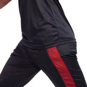 เสื้อยืดและกางเกงขายาวระบายอากาศผลิตจากปากีสถาน - Product Image 6