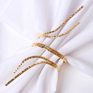 Rond de serviette élégant en or, accessoire de table élégant, parfait pour les mariages, les fêtes, les repas à la maison et les décorations de table de luxe. - Product Image 5