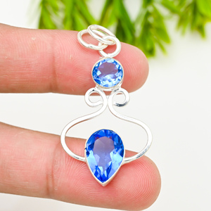 Pendentif en Tanzanite Bleue de Laboratoire 10x14mm Pierre Précieuse en Forme de Poire Argent Sterling Taille de Bague 1,90 Pouce Collier de Luxe Unisexe pour Mariage - Product Image 1