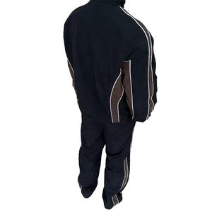 Ensemble de survêtement streetwear d'été 2 pièces personnalisé pour homme – Short et haut de sport deux pièces pour homme - Product Image 5