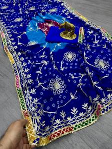 Sari de Georgette Puro y Premium de Alta Calidad con Estampado Multi Bandhani, Múltiples Colores, C~Pallu con Trabajo Gota - Product Image 4