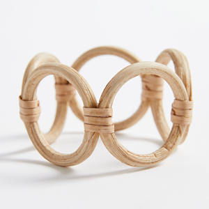 Ronds de serviette en forme de fleur articles de décoration de table de luxe anneaux de rotin faits à la main pour tenir des serviettes - Product Image 4