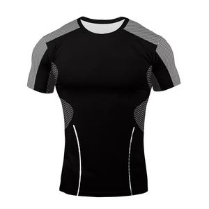 เสื้อแรชการ์ดสำหรับผู้ใหญ่ แบบ unisex แขนครึ่งตัว ผลิตจากวัสดุรักษ์โลก น้ำหนัก 220 กรัม แห้งเร็ว เหมาะสำหรับออกกำลังกายและว่ายน้ำ สามารถปรับแต่งได้ พร้อมลายพิมพ์แบบ sublimation ระบายอากาศได้ดี - Product Image 1