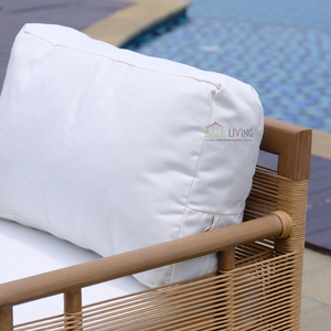 Chaise simple en bois de teck minimaliste portable pour une utilisation intérieure/extérieure dans un parc ou une villa avec coussin doux - Product Image 2