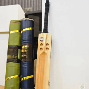 Bate de Cricket Ligero Personalizable, Material de Madera, Estilo Clásico Vintage, Logotipo para Entrenamiento en Jardín al Aire Libre, Fiesta, Deportes Ingleses - Product Image 1