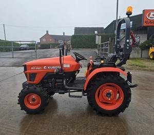   Mini tracteur EK1261 |   Tracteur compact 4x4 de 25 CV avec moteur pour l'agriculture et l'aménagement paysager |   Diesel de phase V - Product Image 1