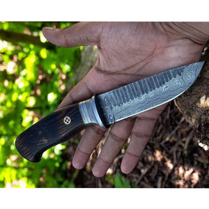 Cuchillo de Camping KBS GOODS, Hoja de Acero de Damasco Personalizable, Mango de Madera de Nogal, Alta Calidad, Hecho a Mano, 12 Pulgadas, Grado Industrial, 3 Años - Product Image 3