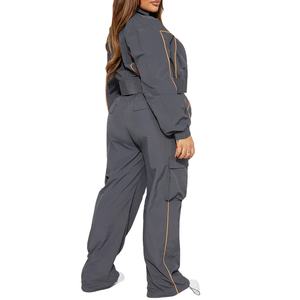 Ensemble coupe-vent pour femmes, personnalisé, uni, 2 pièces, ensemble jogging court à demi-zip, prix d'usine en gros, ensemble coupe-vent pour femmes 2026 - Product Image 4