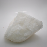 Quartz de silice de qualité supérieure, morceaux de SiO2 98%+ pour usage industriel, pierre de quartz de silice 98+ miroir, matériau de quartz haut de gamme pour l'industrie
