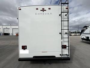 Entegra Coach Odysey 26M d'occasion 2024 prêt à la vente - Product Image 6