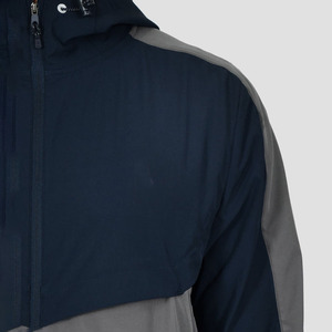 Veste coupe-vent à capuche bicolore pour hommes en gros, logo personnalisé, légère et coupe-vent pour la course à pied et les activités de plein air - Product Image 5