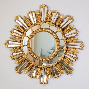 Espejo de pared de diseño para el hogar elegante y la decoración de interiores Marco Premium Añade Personaje de diseñador Estilo de pared contemporáneo - Product Image 6