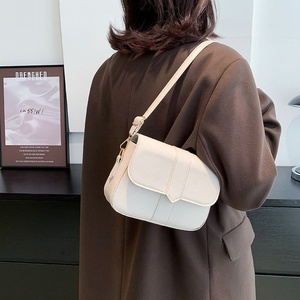 Sac à bandoulière en cuir, mode, bandoulière réglable, fermeture à glissière, haute qualité, couleur personnalisable, logo, cadeau pour couples, petite amie - Product Image 2