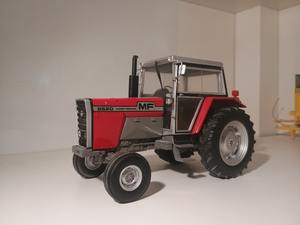 Tracteur Massey Ferguson 2245 d'occasion avec composants essentiels - Pompe et roulement - À vendre - Product Image 5