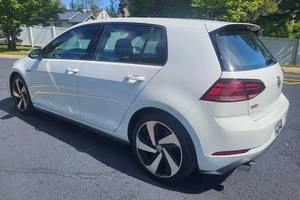 Volkswagen GTI SE 2019 Usado, Potencia Mejorada, Conducción Premium, Tecnología Avanzada, En Venta - Product Image 4