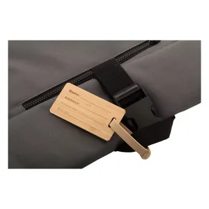 Étiquette de bagage personnalisée en bambou pour sacs fourre-tout promotionnels écologiques - Product Image 5