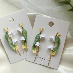 Boucles d'oreilles pendantes au crochet Joia, motif Muguet, cadeau Fête des Mères, bijoux amigurumi faits main - Product Image 3
