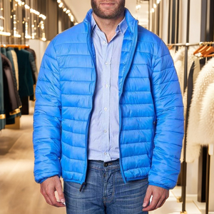 Venta directa de fábrica Chaquetas acolchadas de manga larga de estilo High Street para hombre Cuello alto con capucha con cremallera Tela de lona de invierno - Product Image 1