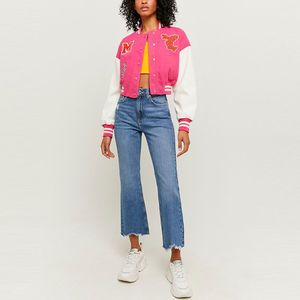 Vestes en cuir à manches courtes de style vintage pour femmes, vêtements de rue, broderie en chenille personnalisée, veste de baseball à manches courtes - Product Image 1