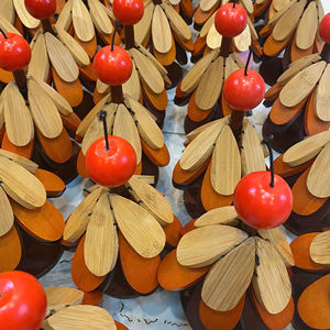 ขาตั้งสามขาไม้ต้นคริสต์มาสทำมือ3ชั้นทนความร้อนเป็นมิตรกับสิ่งแวดล้อมขนาด22ซม. - Product Image 1