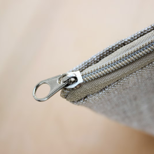 Sac en lin brodé à la main avec broderie de différentes couleurs sac à dos en lin 100% doux lavé OEM fabriqué au Vietnam - Product Image 5