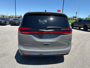 สภาพเหมือนใหม่ ปี 2025 ไครสเลอร์ ปาซิฟิก เอ ซีเล็คท์ - Product Image 4