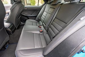 Lexus IS 500 Sport Performance Premium 2024, Caja de Cambios Automática, Título Limpio, Sin Accidentes, con Bajo Kilometraje - Product Image 6