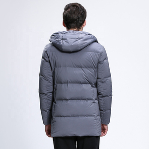 2025 Premium à la mode meilleure qualité personnalisée longue doudoune hommes bouffantes vestes en duvet d'oie vestes pour hommes - Product Image 5