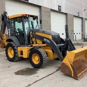 Chargeuse-pelleteuse John Deere 310SL la plus vendue - Product Image 3