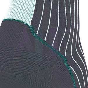 Calcetines Deportivos de Invierno para Control del Sudor, Diseño Ligero, Alta Calidad, Personalizables para Correr, Entrenamiento, Gimnasio y Comodidad Diaria - Product Image 5